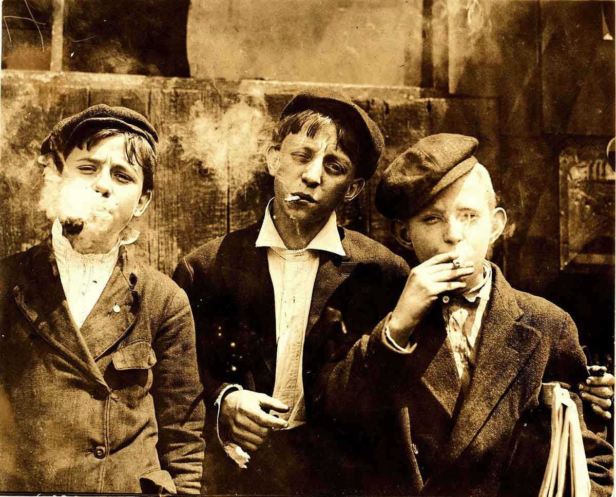 Lewis Hine, Public domain, via Wikimedia Commons